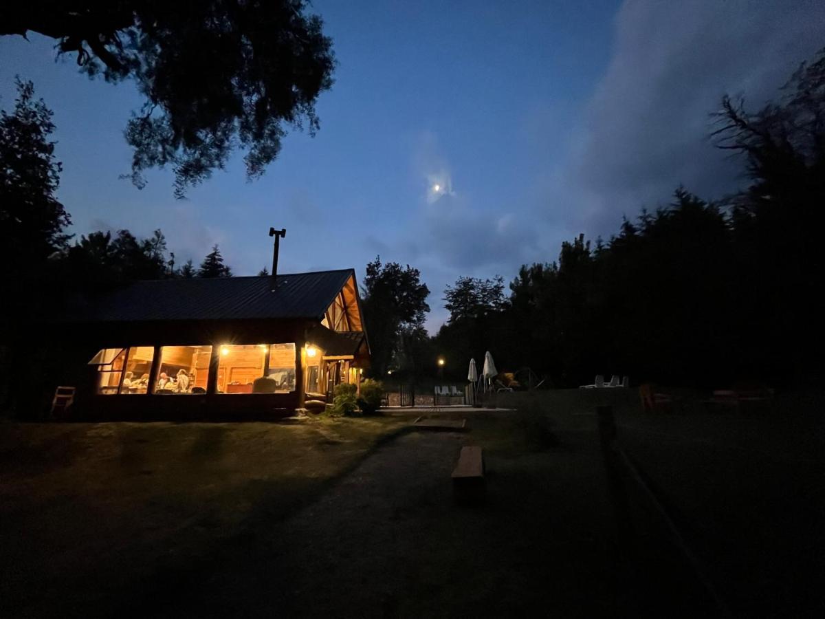 Portal Del Manzano Hotel Villa La Angostura Buitenkant foto