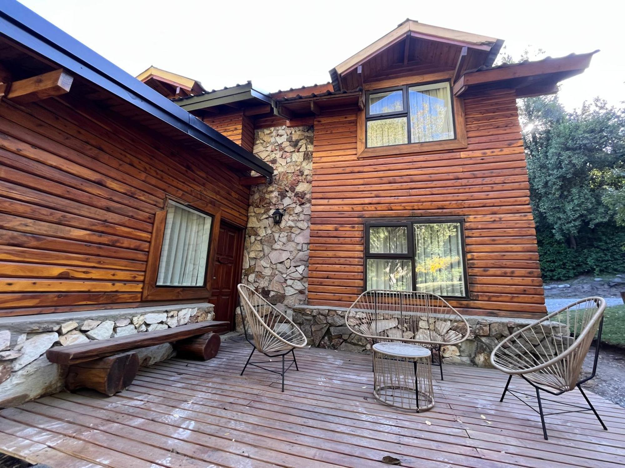 Portal Del Manzano Hotel Villa La Angostura Buitenkant foto