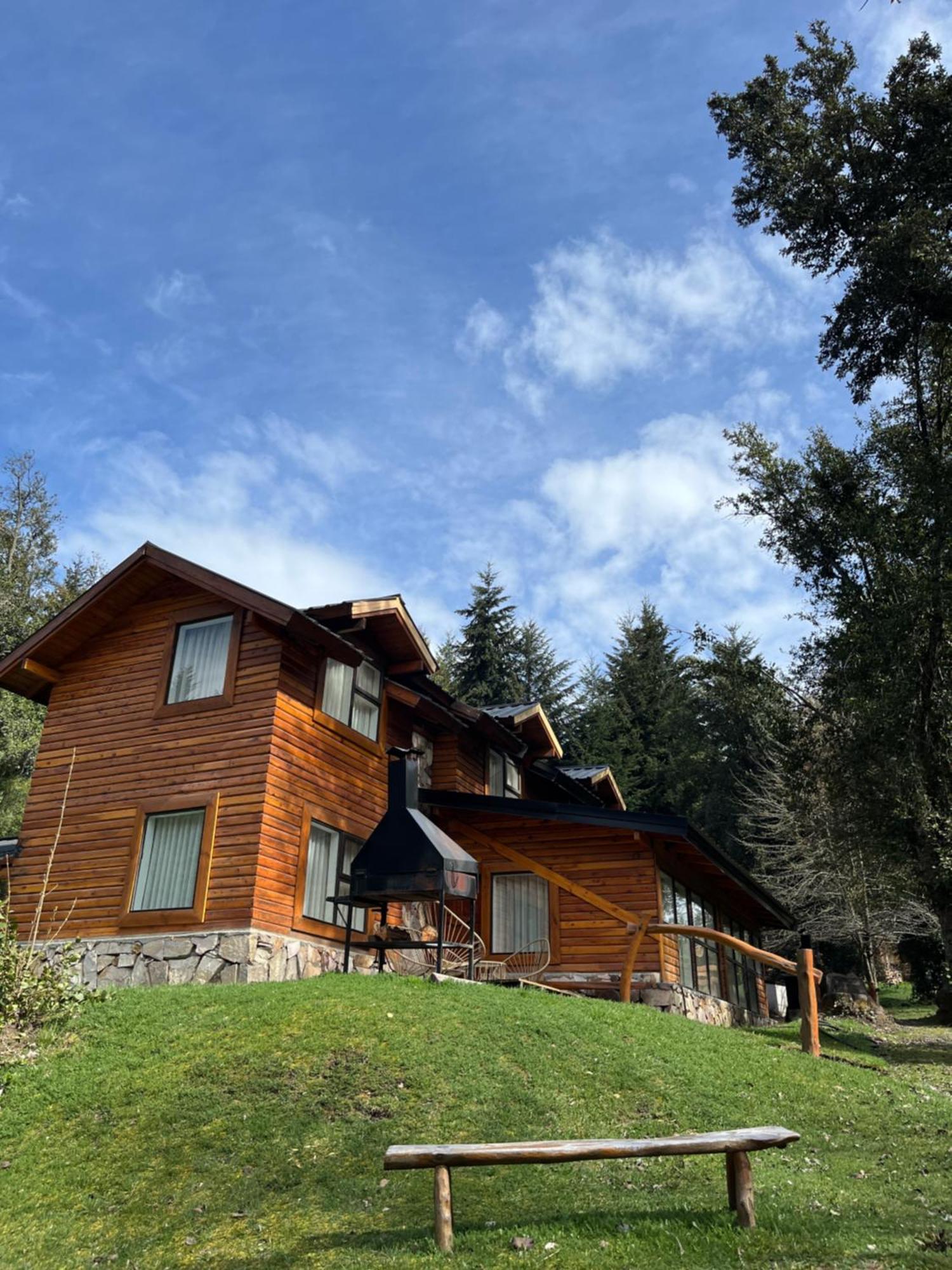 Portal Del Manzano Hotel Villa La Angostura Buitenkant foto
