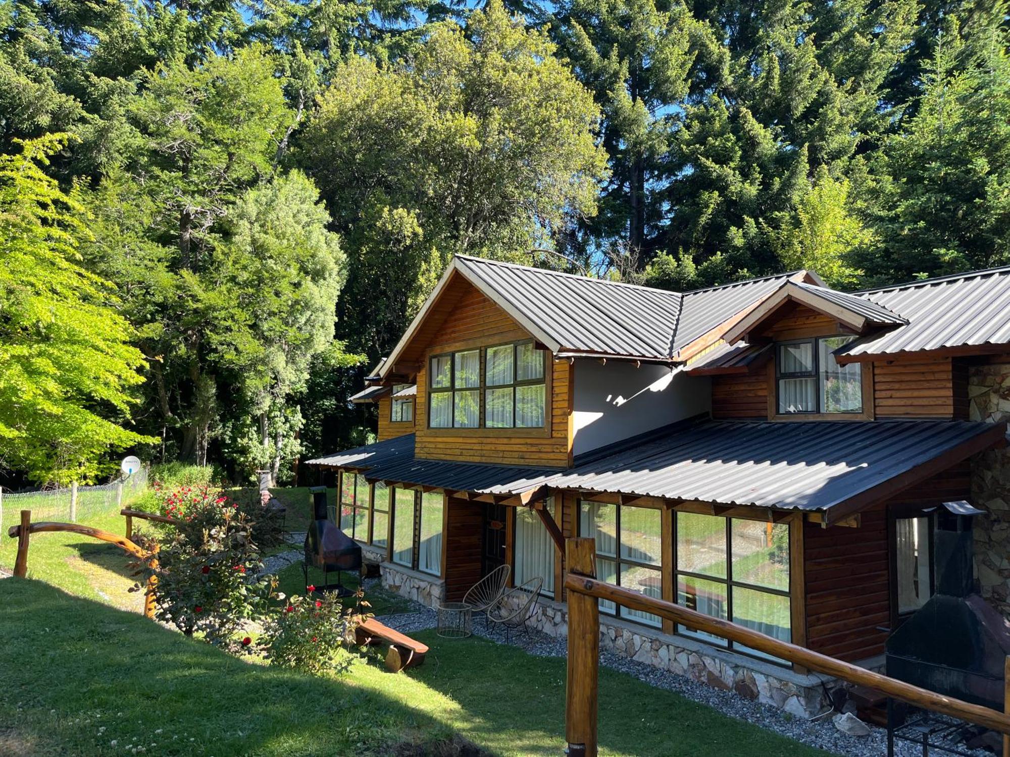 Portal Del Manzano Hotel Villa La Angostura Buitenkant foto