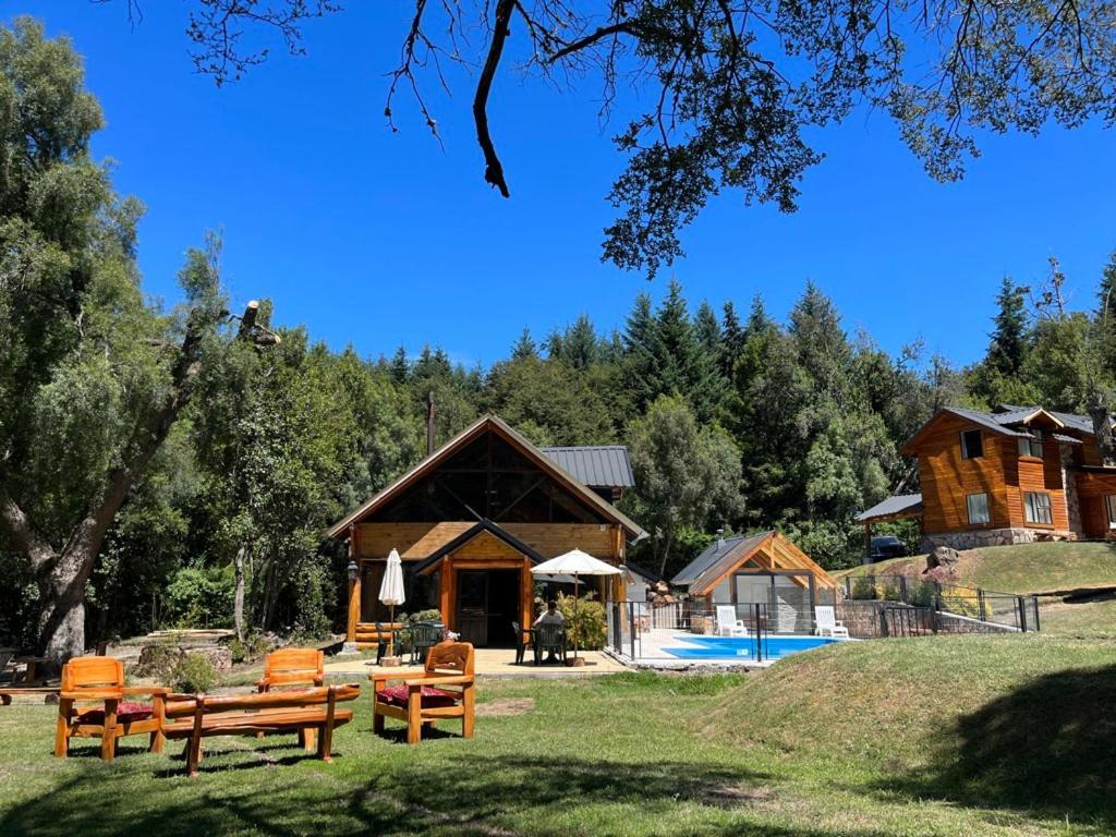 Portal Del Manzano Hotel Villa La Angostura Buitenkant foto